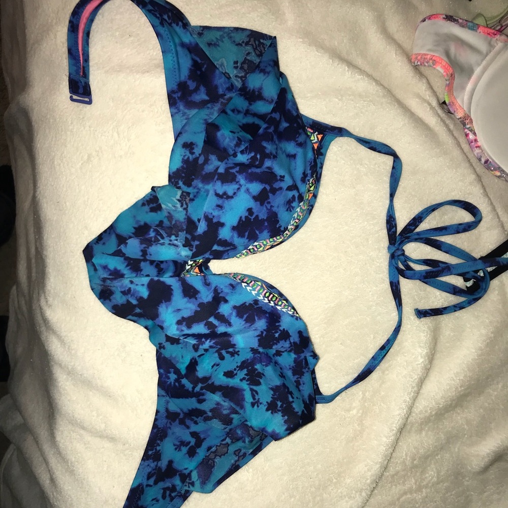 PINK by Victoria’s Secret bathing suit top